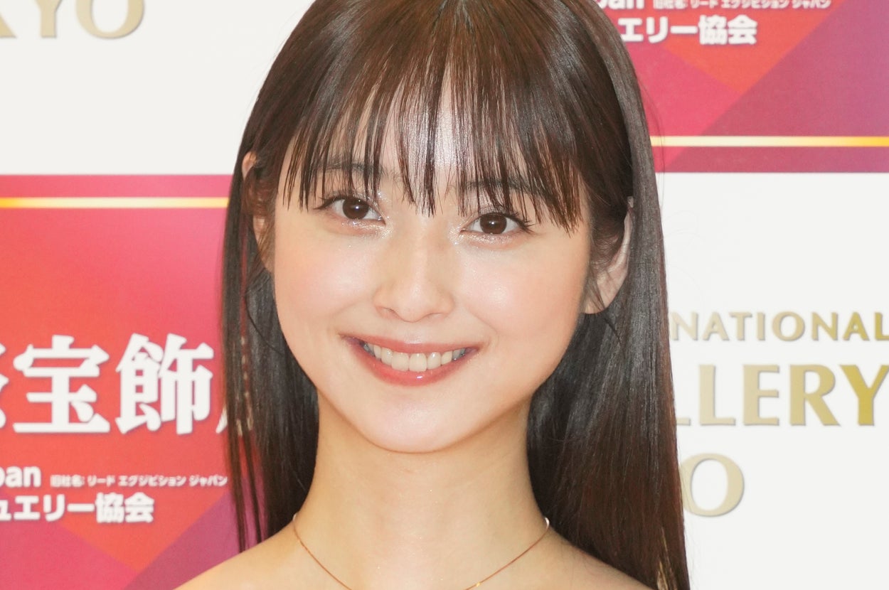 佐々木希さん(時事通信フォト)