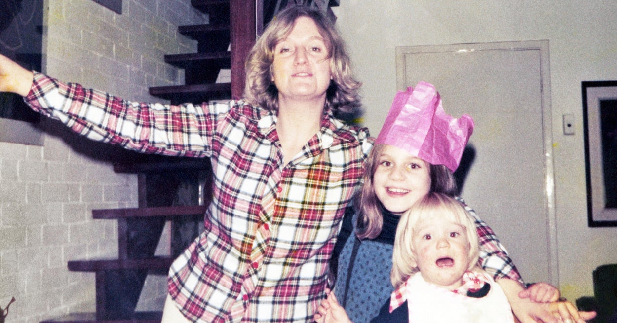 19 Adults Recall The Wholesome Ways Their Parents Made Their Childhoods Magical