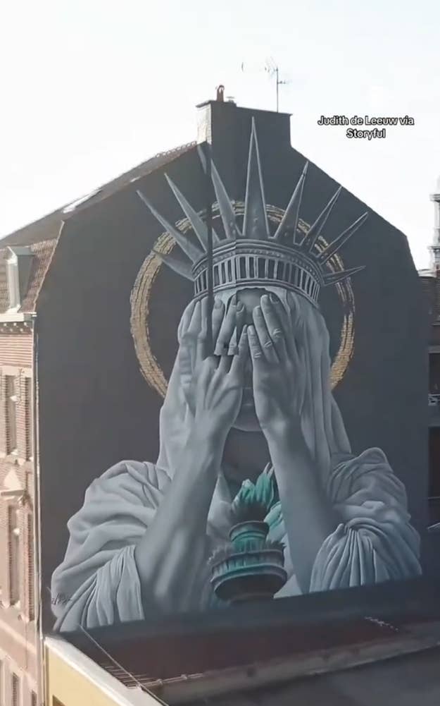 アメリカ ドル&自由の女神 毛布 fr130049 自由の女神(台付き) / Statue of Liberty on Base 1個