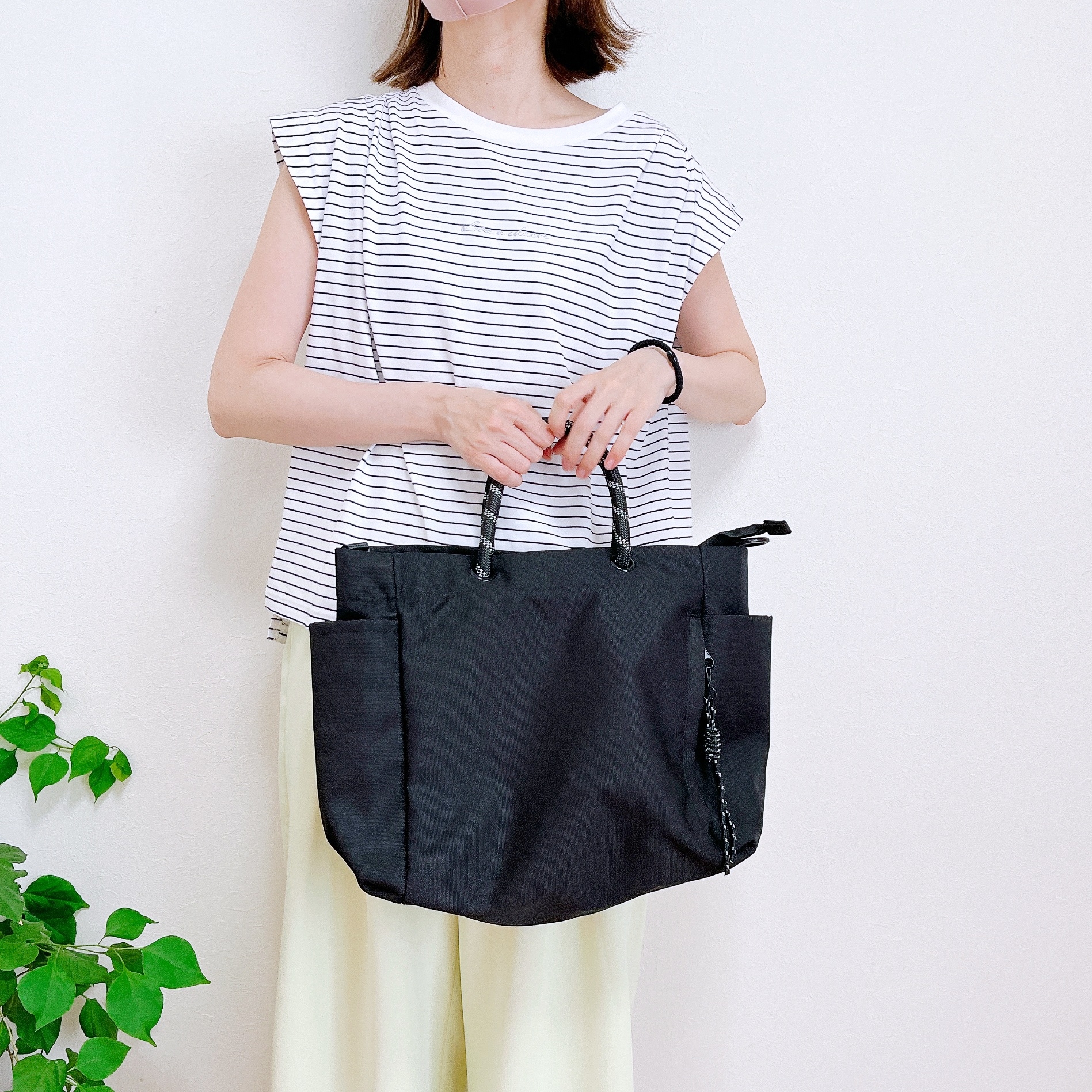 キューティ・ハニー　　A4より縦が短め コードハンドルA4トート: バッグ｜ハニーズ公式通販