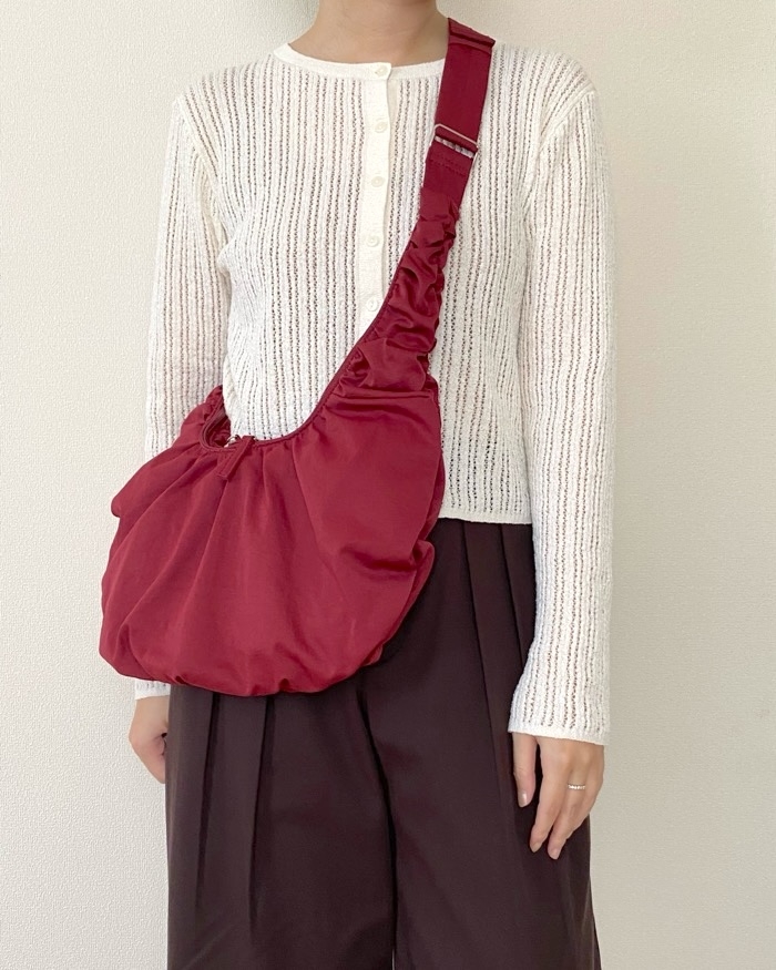 GUの「ダンプリングバッグ」