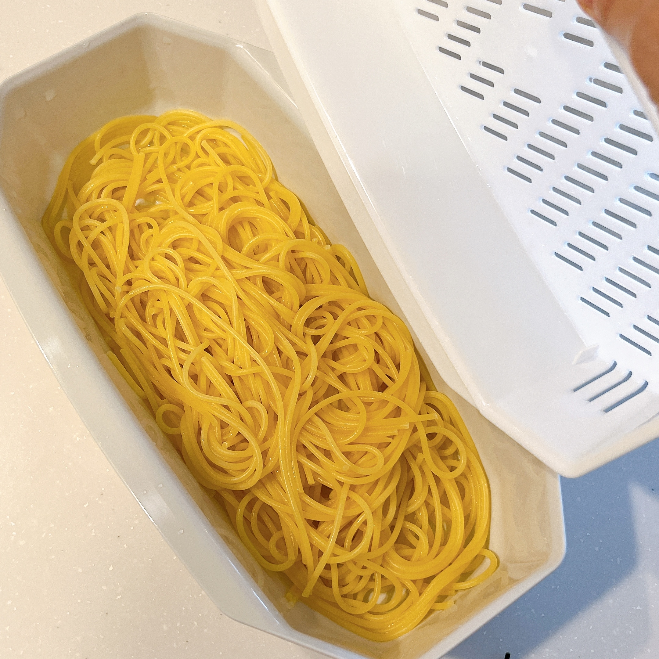 DAISO(ダイソー)の「お皿にもなる 電子レンジでパスタメーカー」