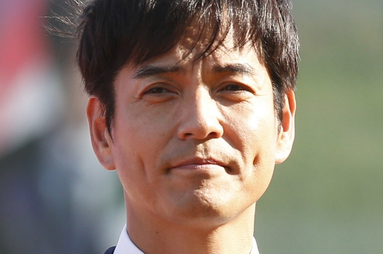 沢村一樹さん(時事)