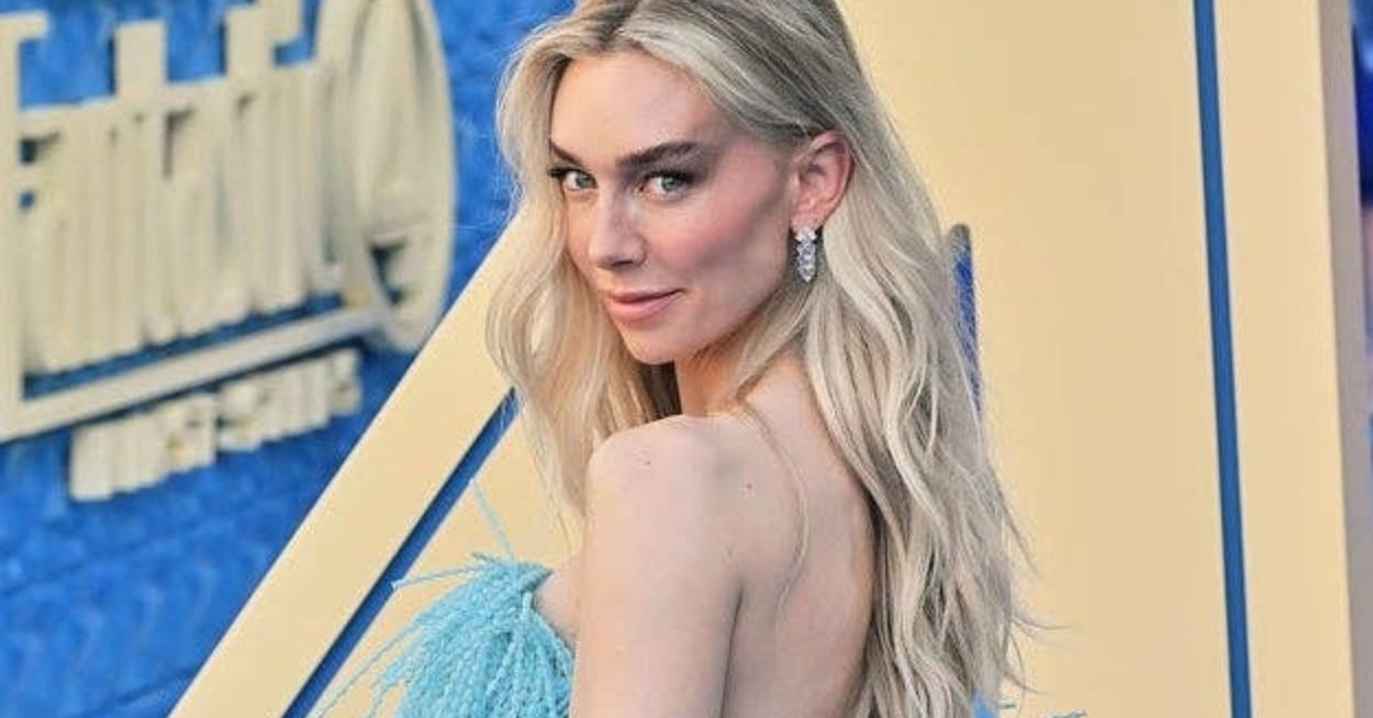 Vanessa Kirby's Mesmerizing Dress That Needs To Be Seen