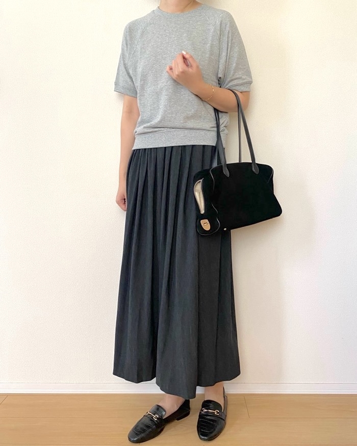 無印良品の「婦人 ライトスウェットクルーネック半袖Tシャツ」