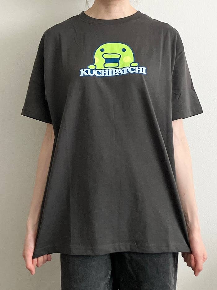 Honeys(ハニーズ)の「たまごっち/ゆるTシャツ」