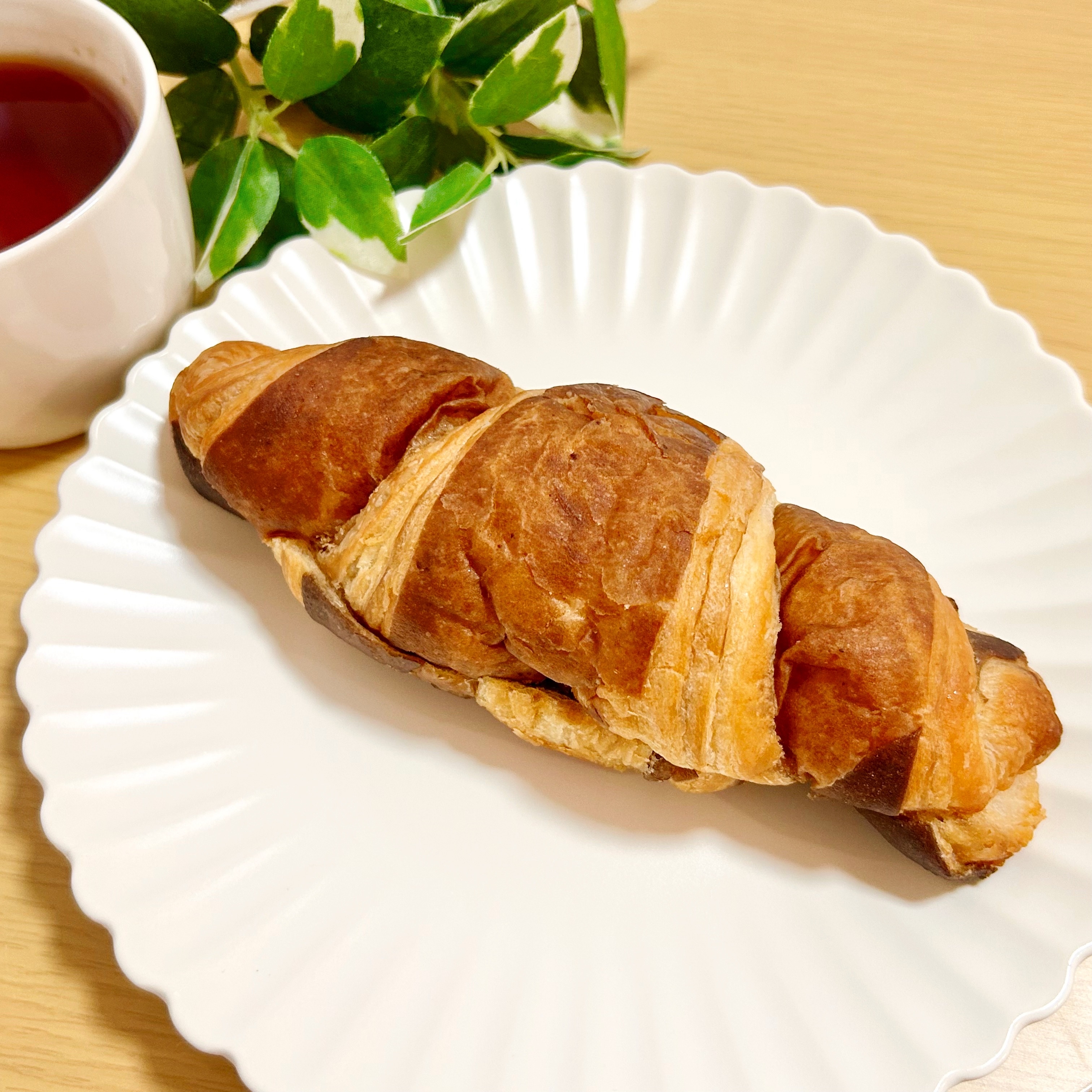FamilyMart(ファミリーマート)の「塩バターパン(チョコクリーム)」