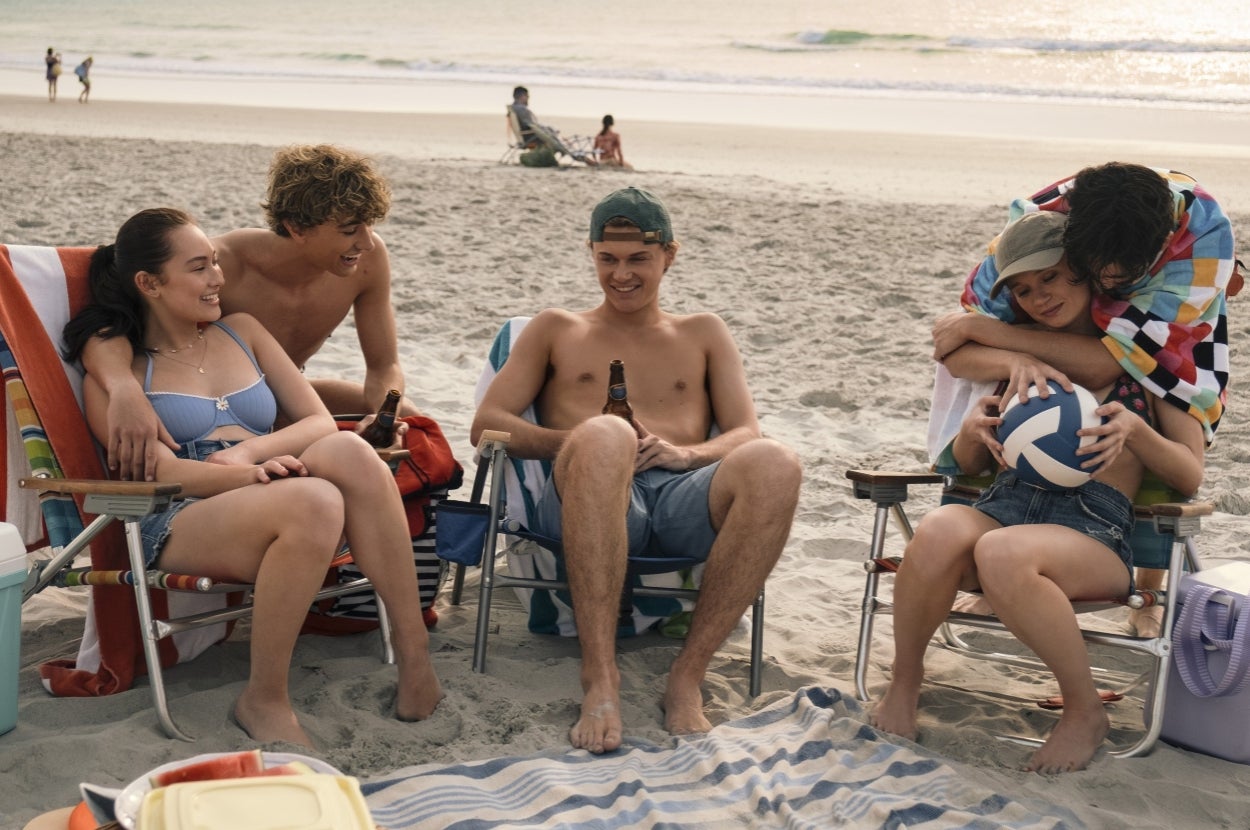 Do Some Summer time Actions And I'll Strive To Guess Your Favourite "The Summer time I Turned Fairly" Character