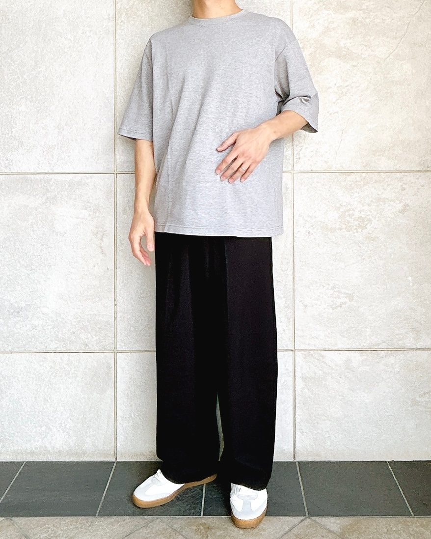 GUの「ジャーマントレーナー」