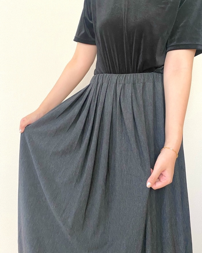無印良品「婦人 ジャージープリーツスカート」