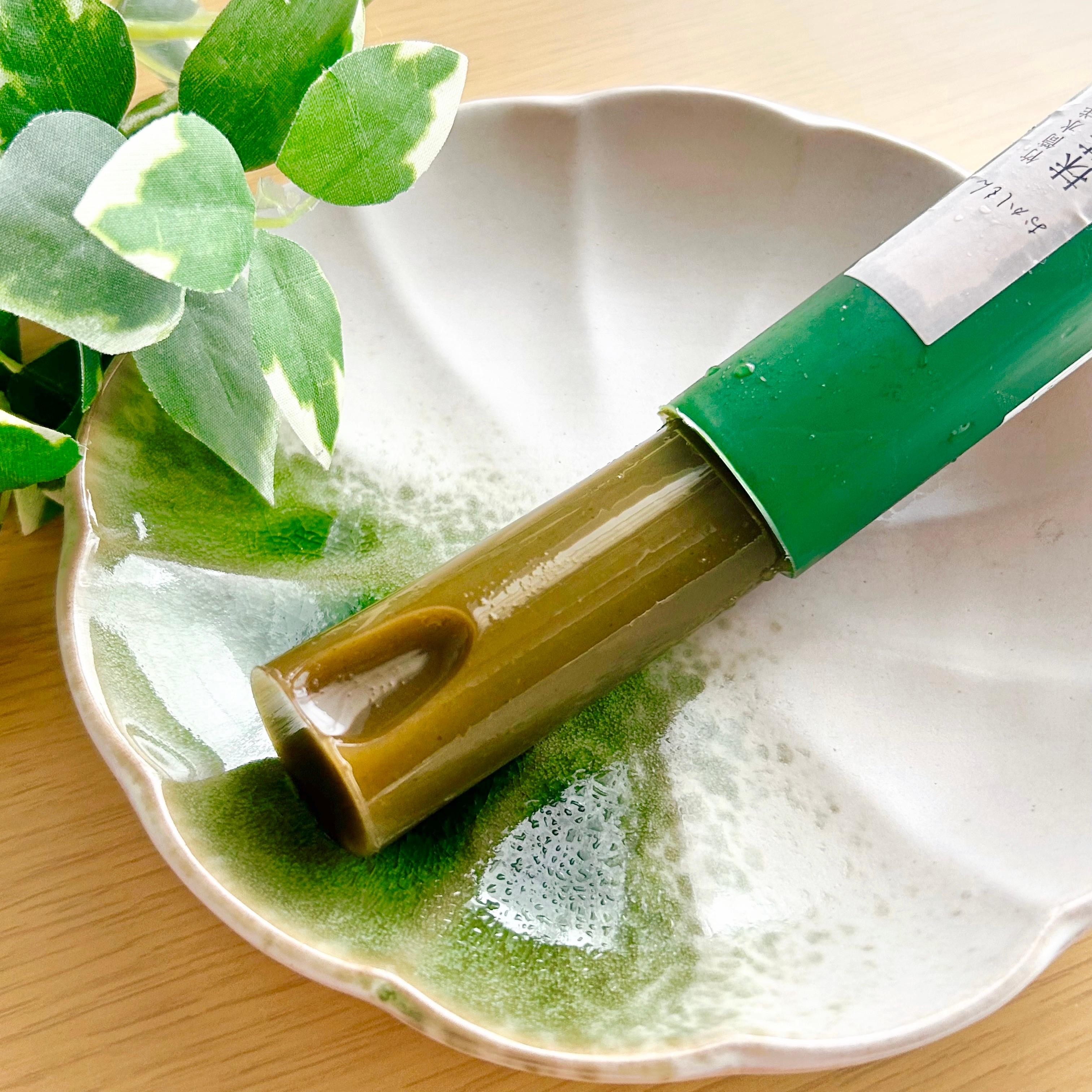3COINS(スリーコインズ)の「竹筒水羊羹 抹茶餡」