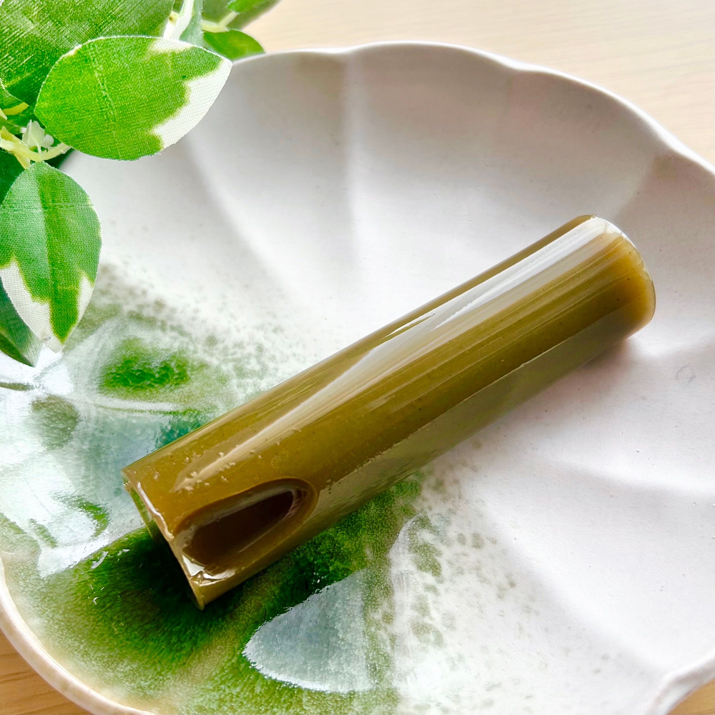 3COINS(スリーコインズ)の「竹筒水羊羹 抹茶餡」