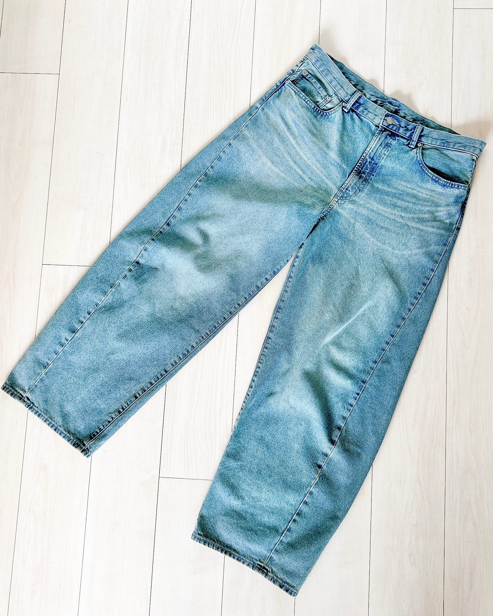 GUの「バレルレッグジーンズ(丈標準71.0~75.0cm)」
