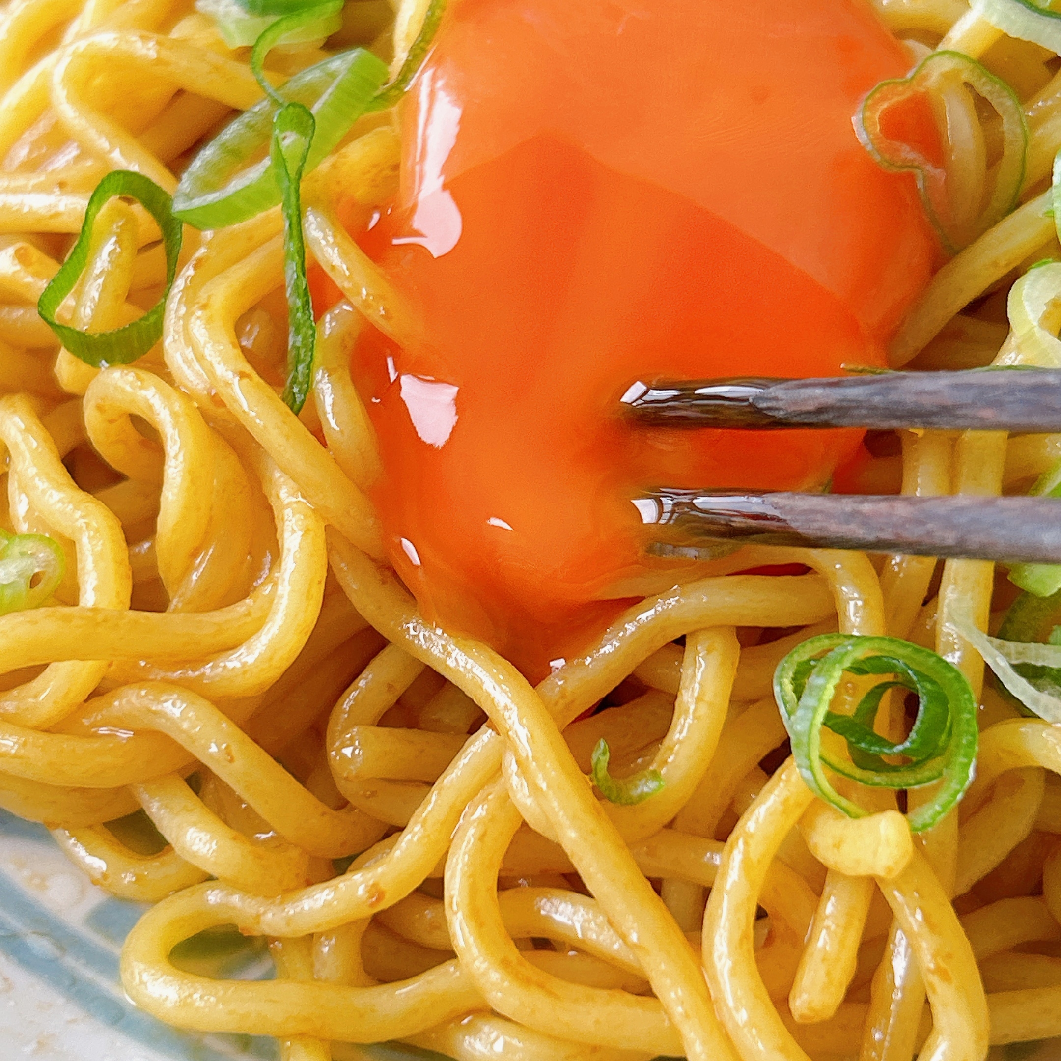 KALDI(カルディ)の「スタミナにんにく油そば 190g」