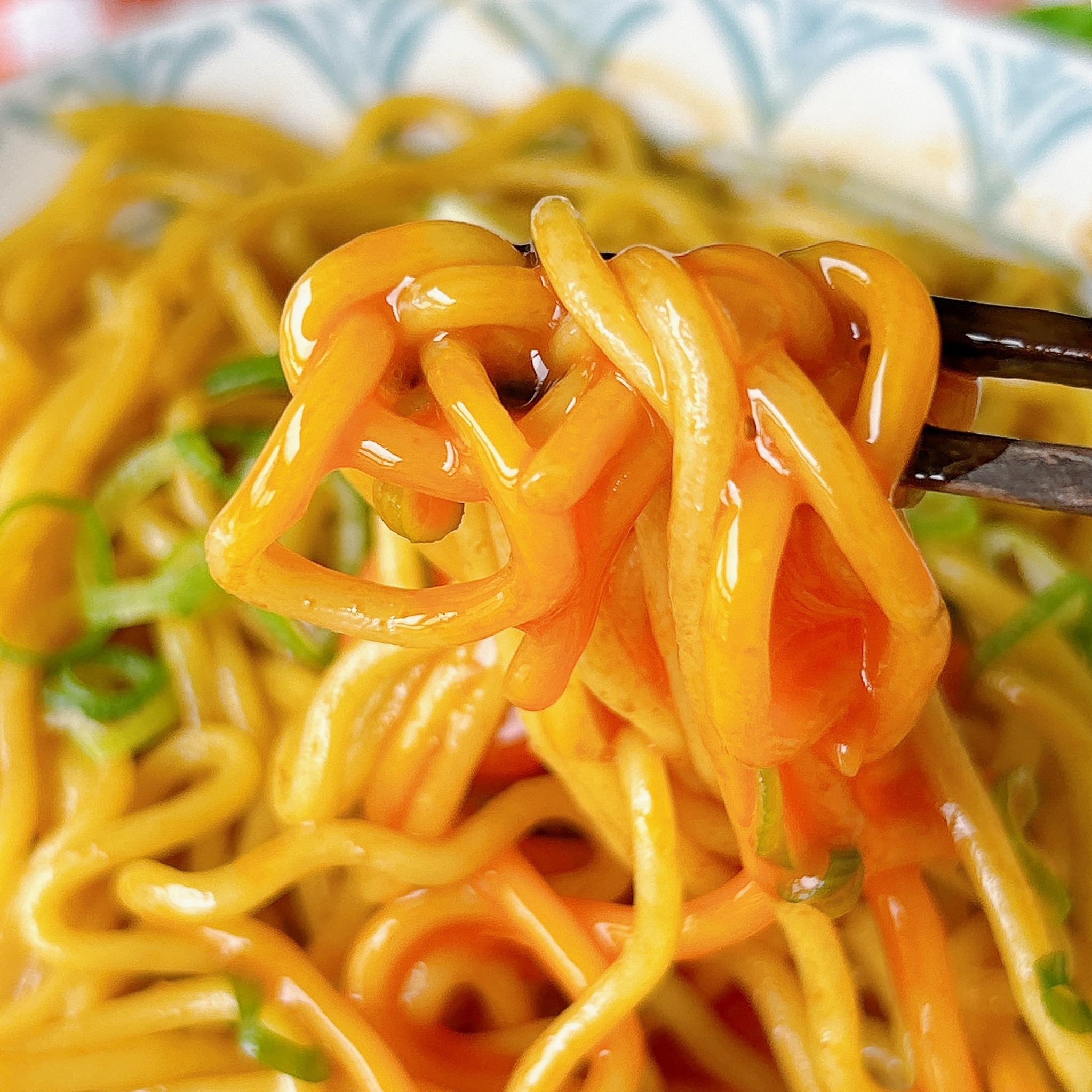 KALDI(カルディ)の「スタミナにんにく油そば 190g」