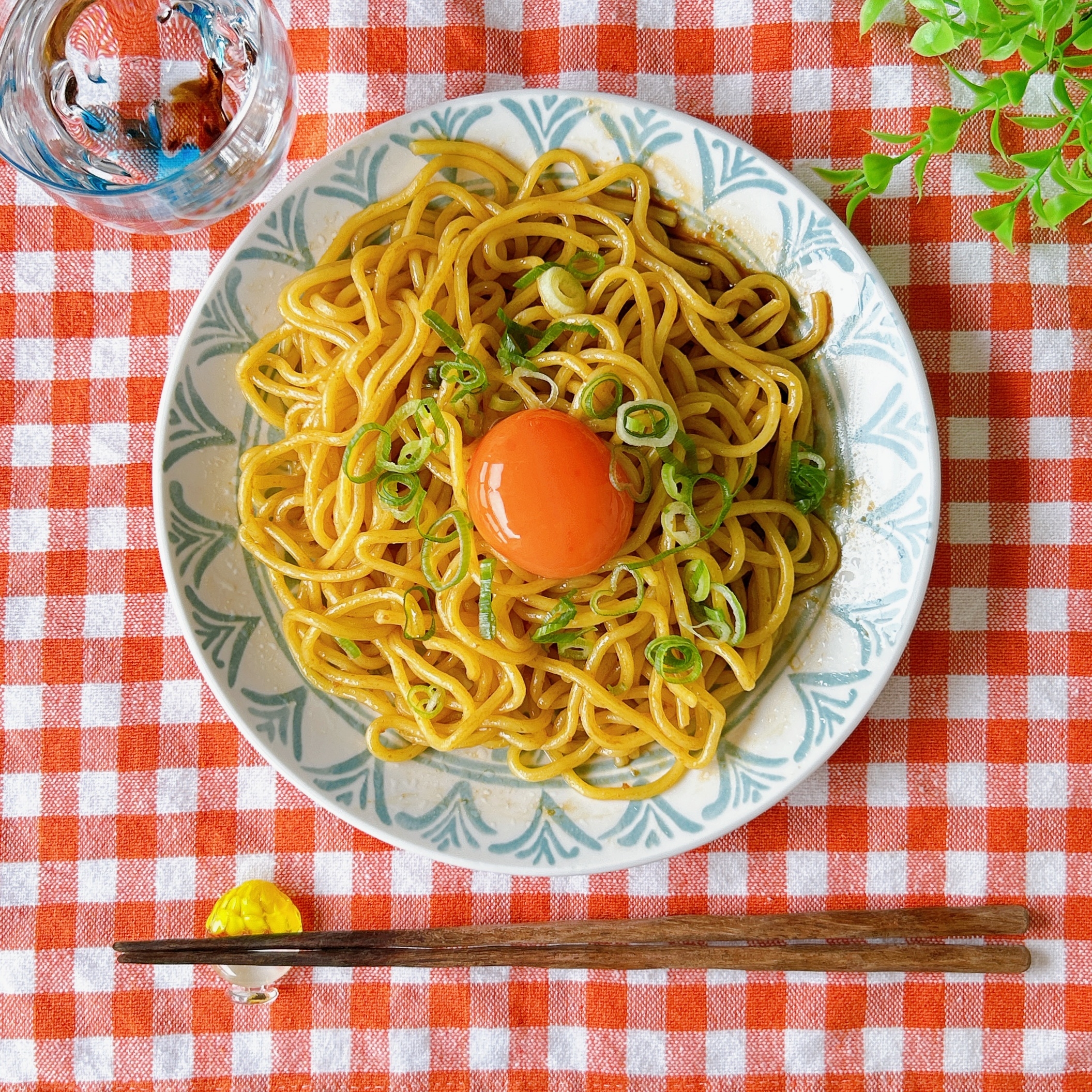 KALDI(カルディ)の「スタミナにんにく油そば 190g」