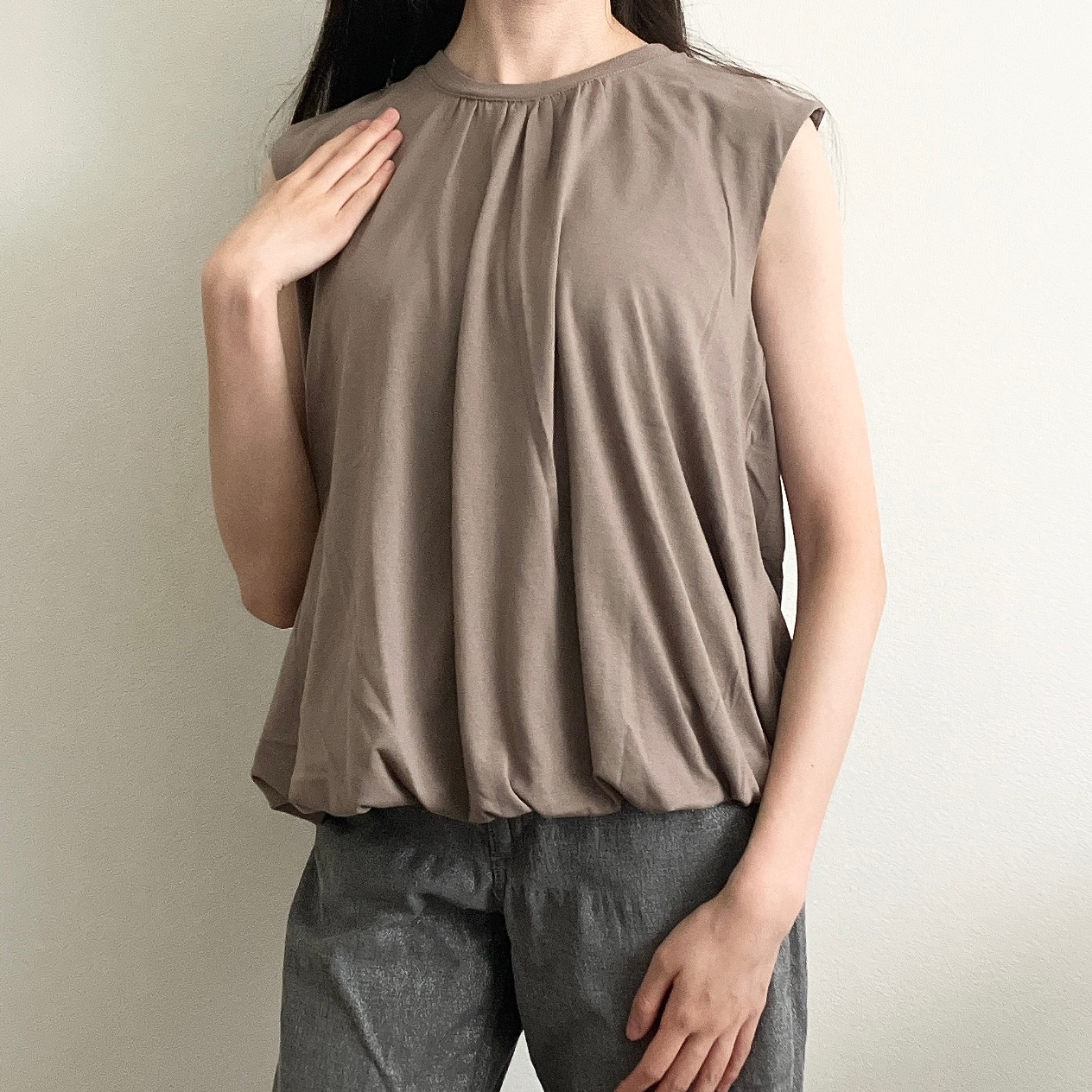 Honeys(ハニーズ)の「裾バルーントップス」
