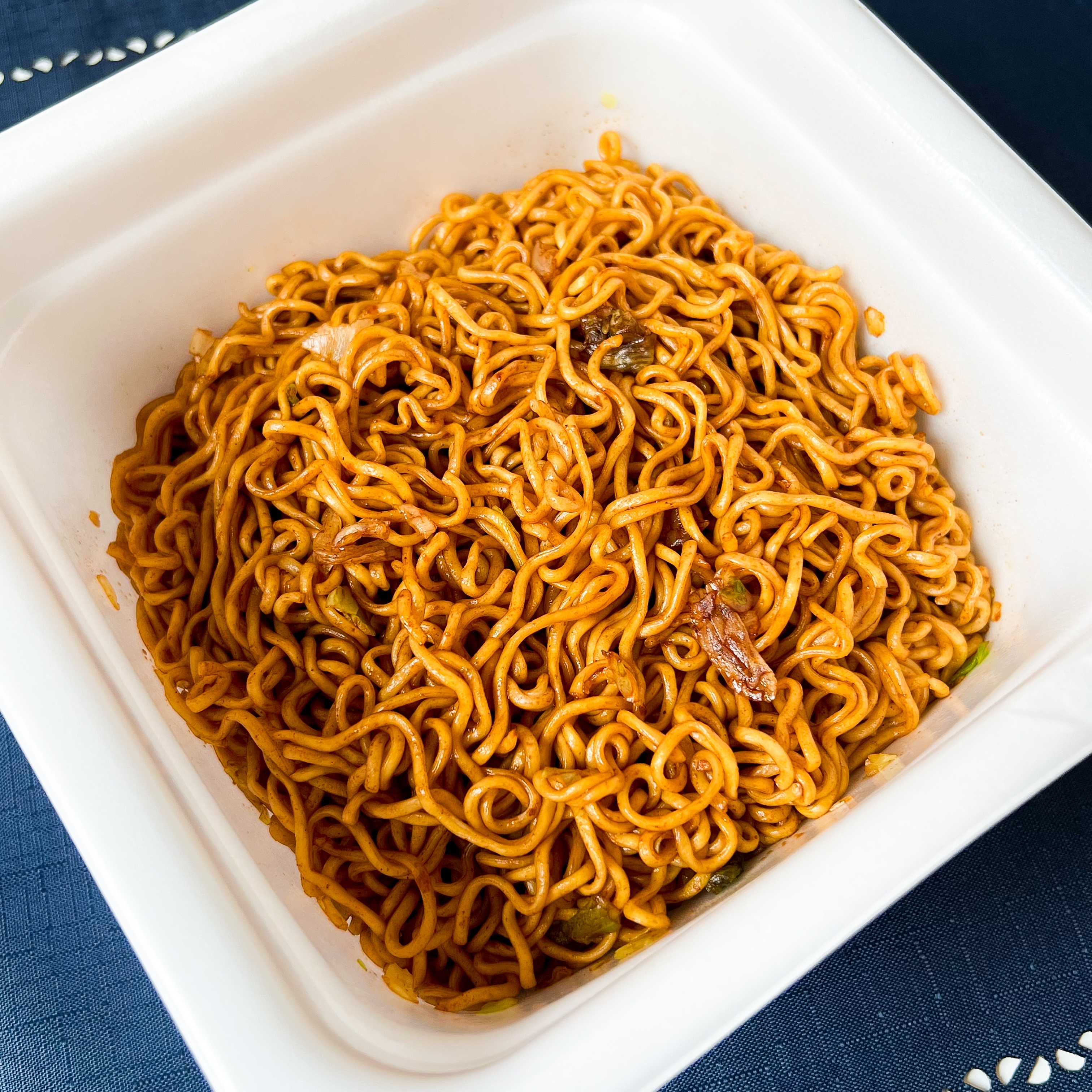 セブンイレブンの「超大盛お好みソース焼そば」