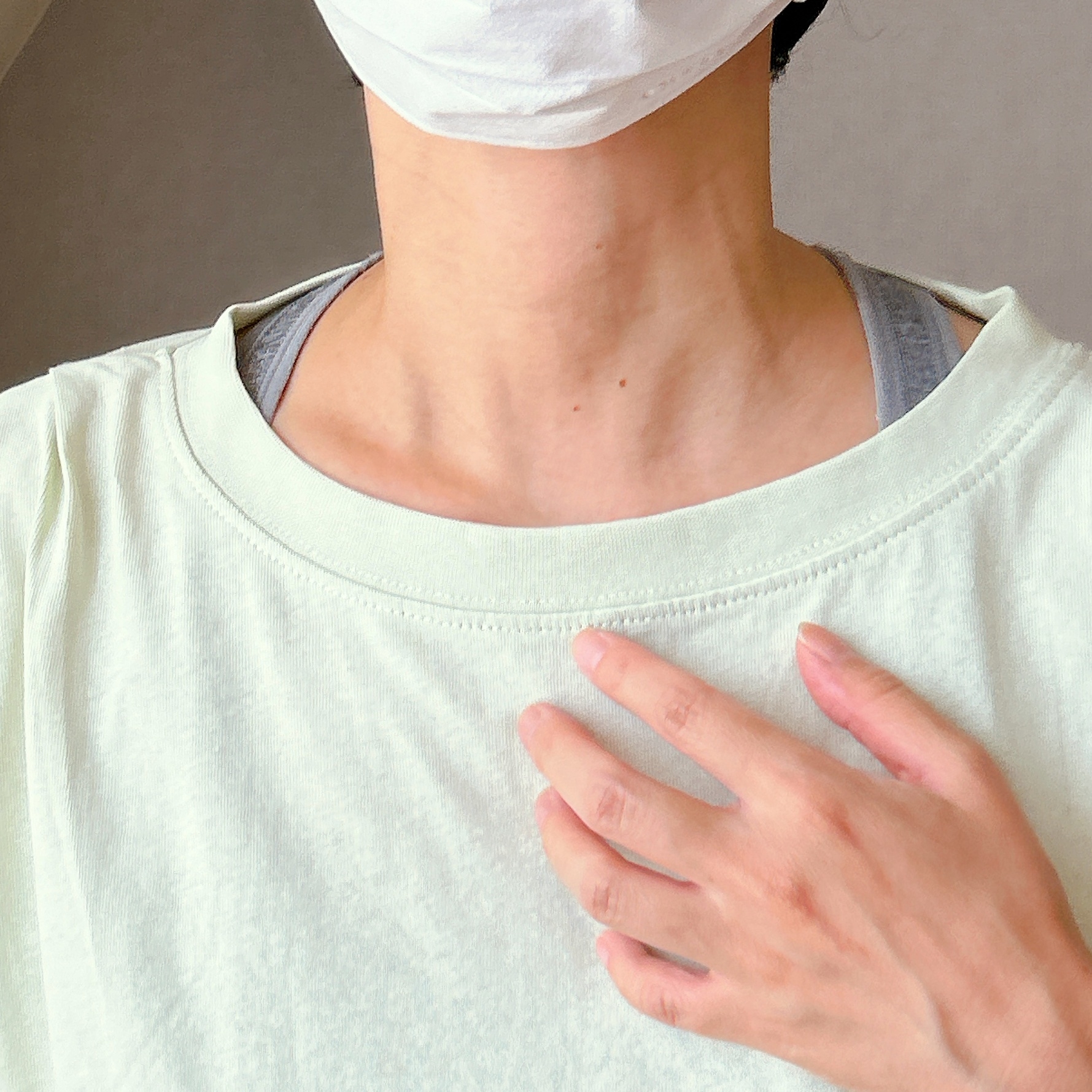 coca(コカ)の「袖タックTシャツ」