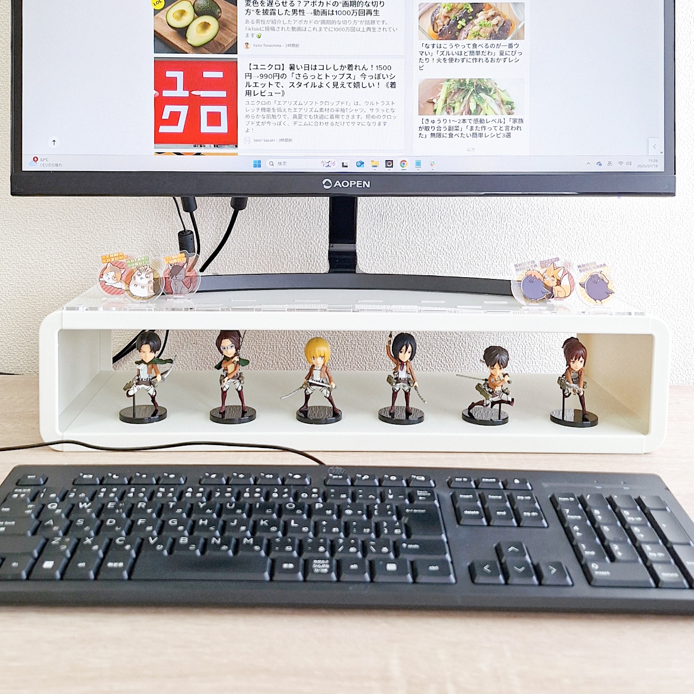 3COINS「オフィ活 PCスタンド」