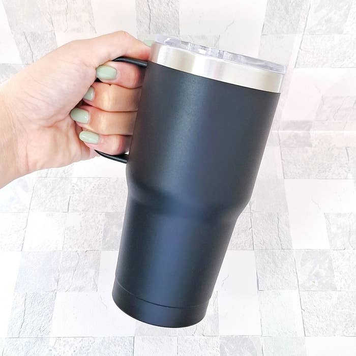 3COINS「CAR用保冷蓋つきタンブラー」