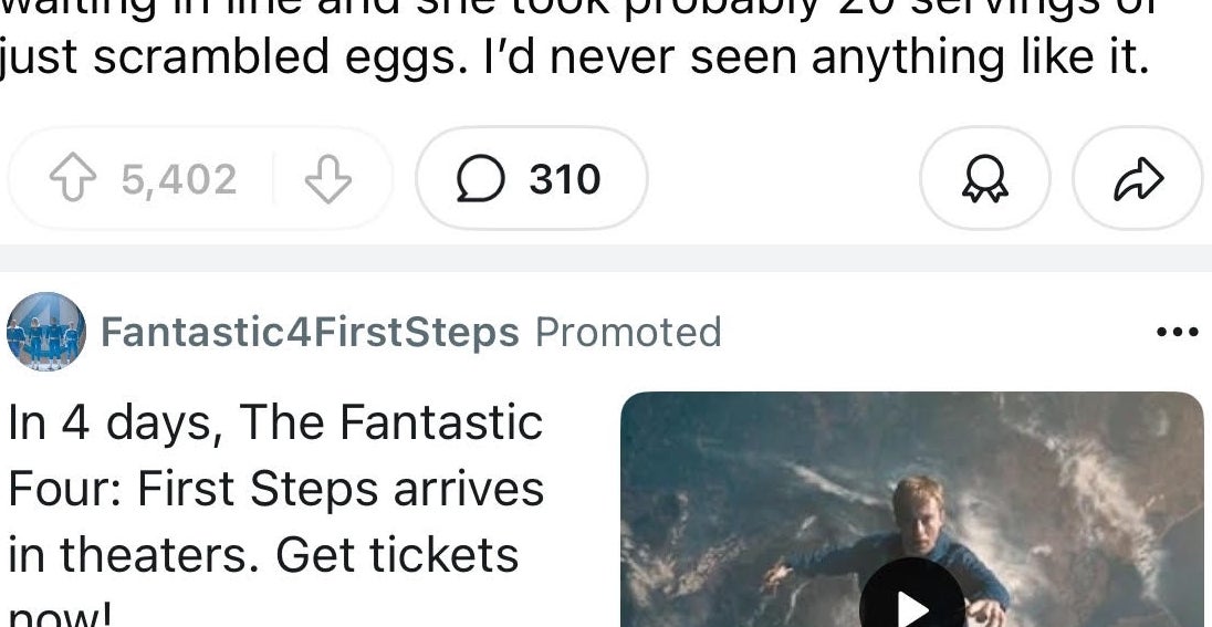 Reddit post about a woman who grabbed an entire tray of eggs from a busy buffet and brought it to her table to feed her kids