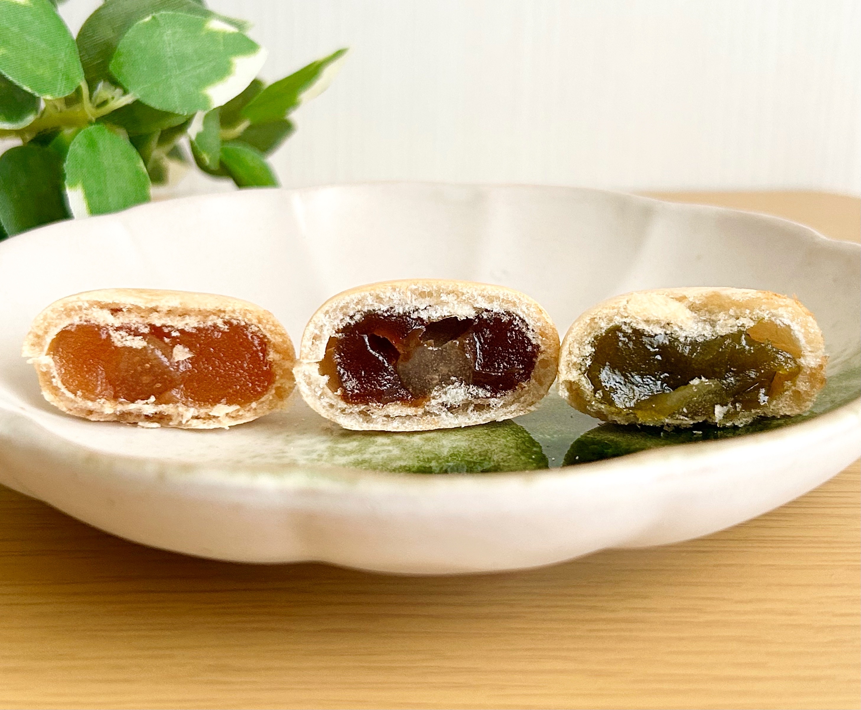 KALDI(カルディ)の「お餅が入った3種の最中 130g」