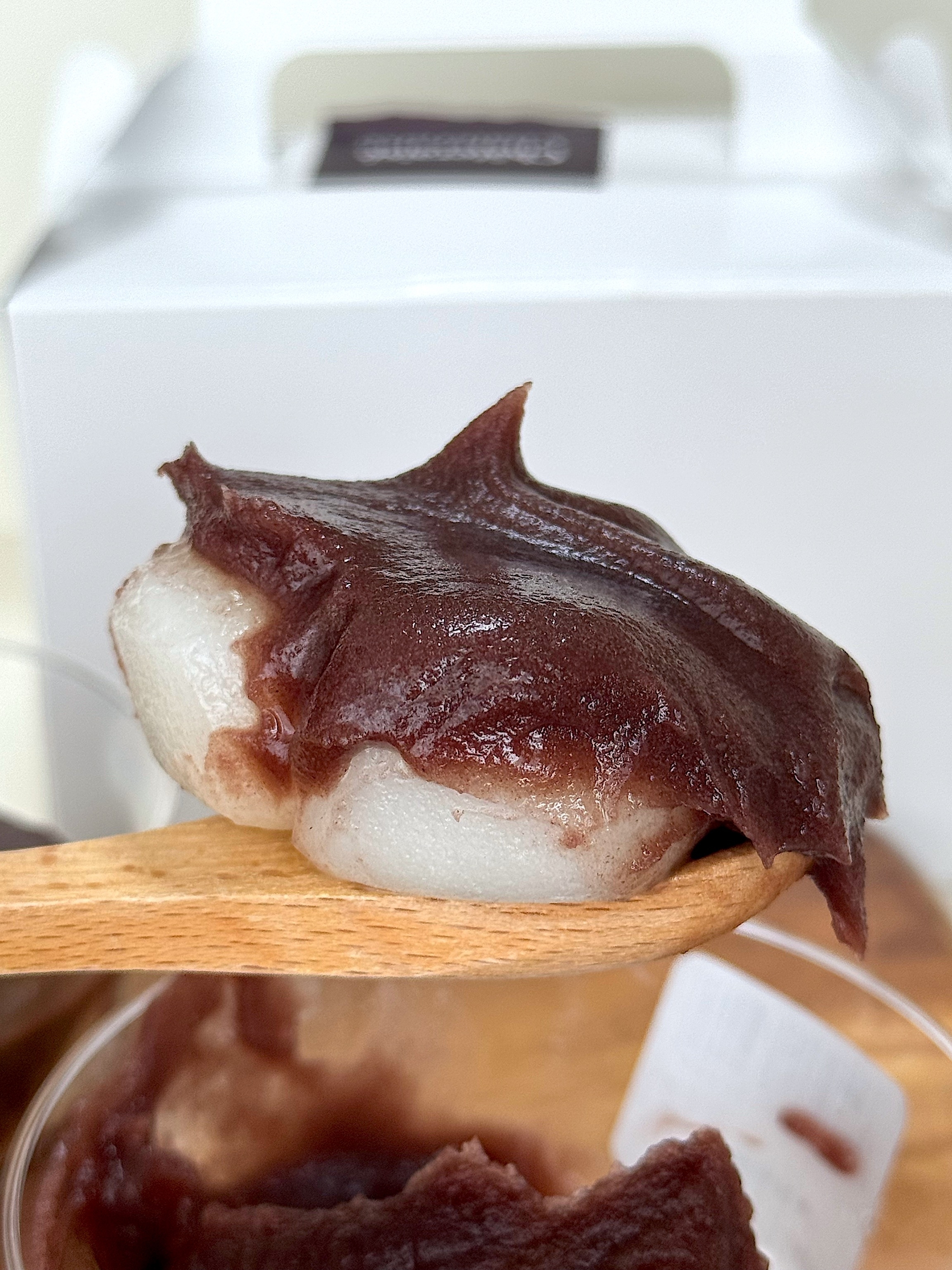 シャトレーゼの「十勝小豆のこし餡団子 5個入」