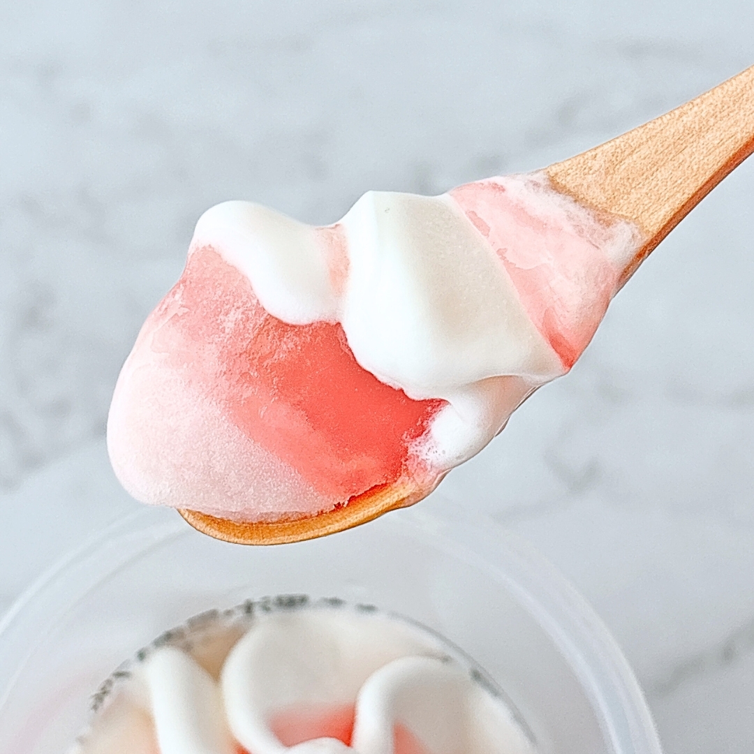 FamilyMart(ファミリーマート)の「赤城 たべる牧場もも」
