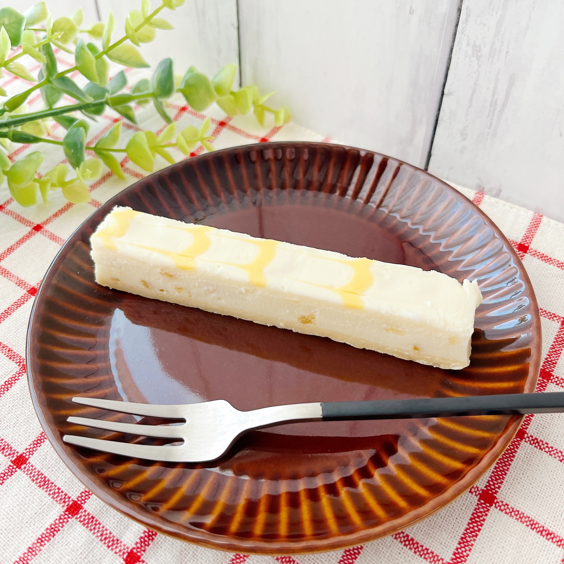 FamilyMart(ファミリーマート)の「レモンチーズケーキ」