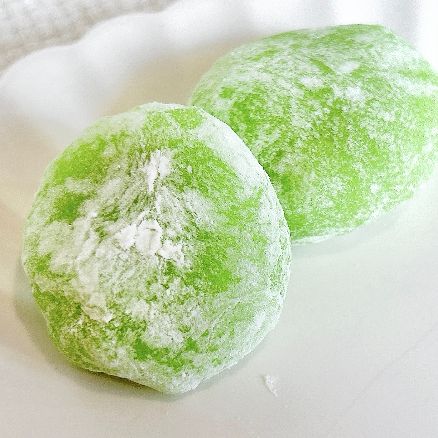 LAWSON(ローソン)の「もちもちすいか大福」