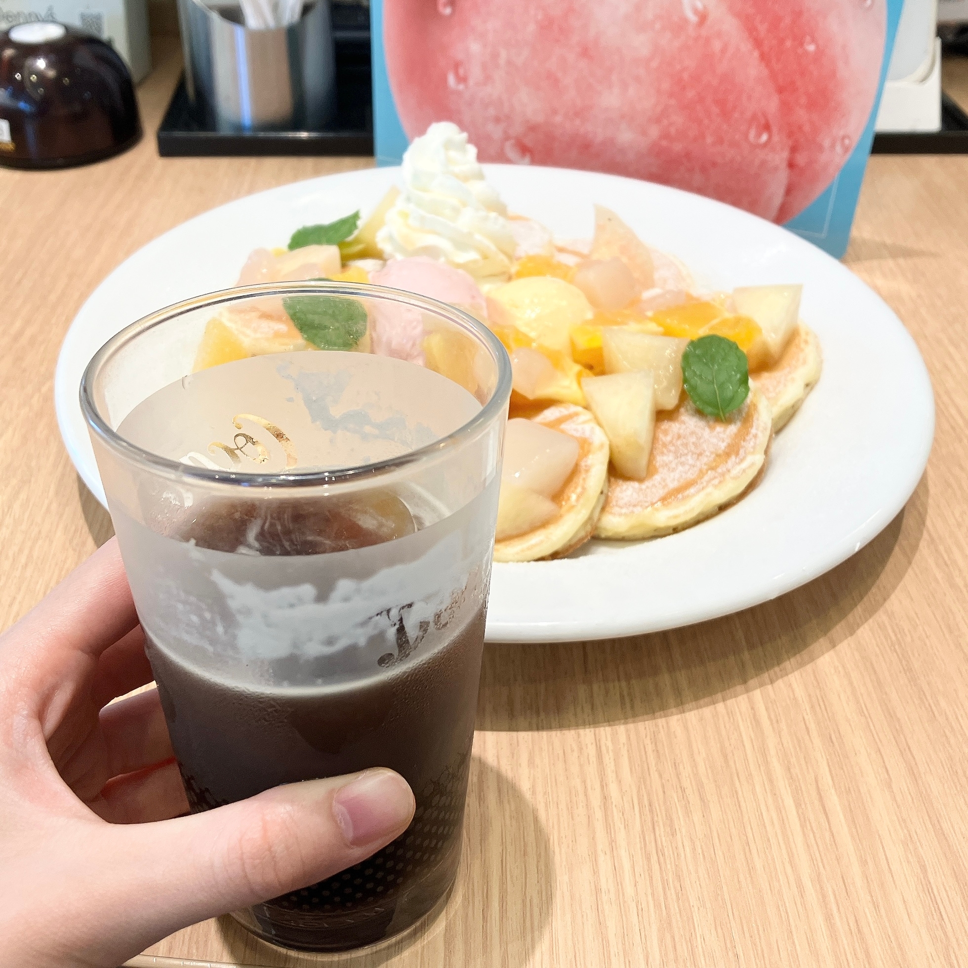 Dennys(デニーズ)の「ガーデンパンケーキ〜桃」
