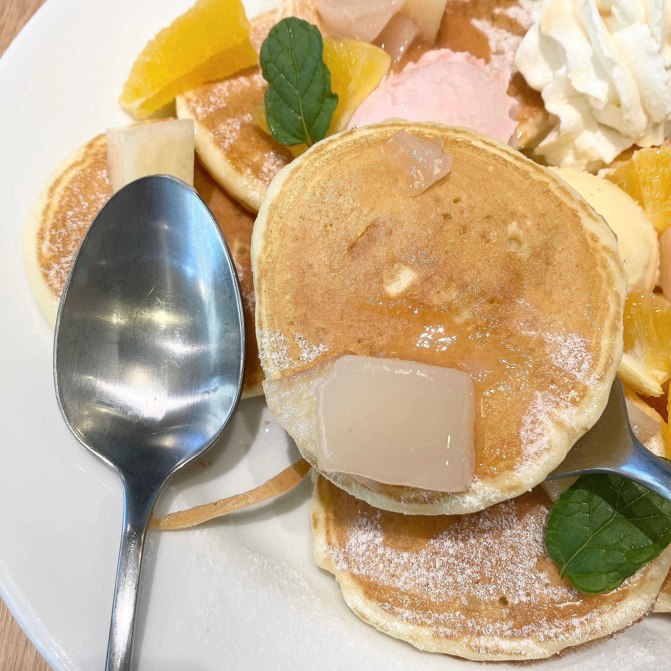 Dennys(デニーズ)の「ガーデンパンケーキ〜桃」