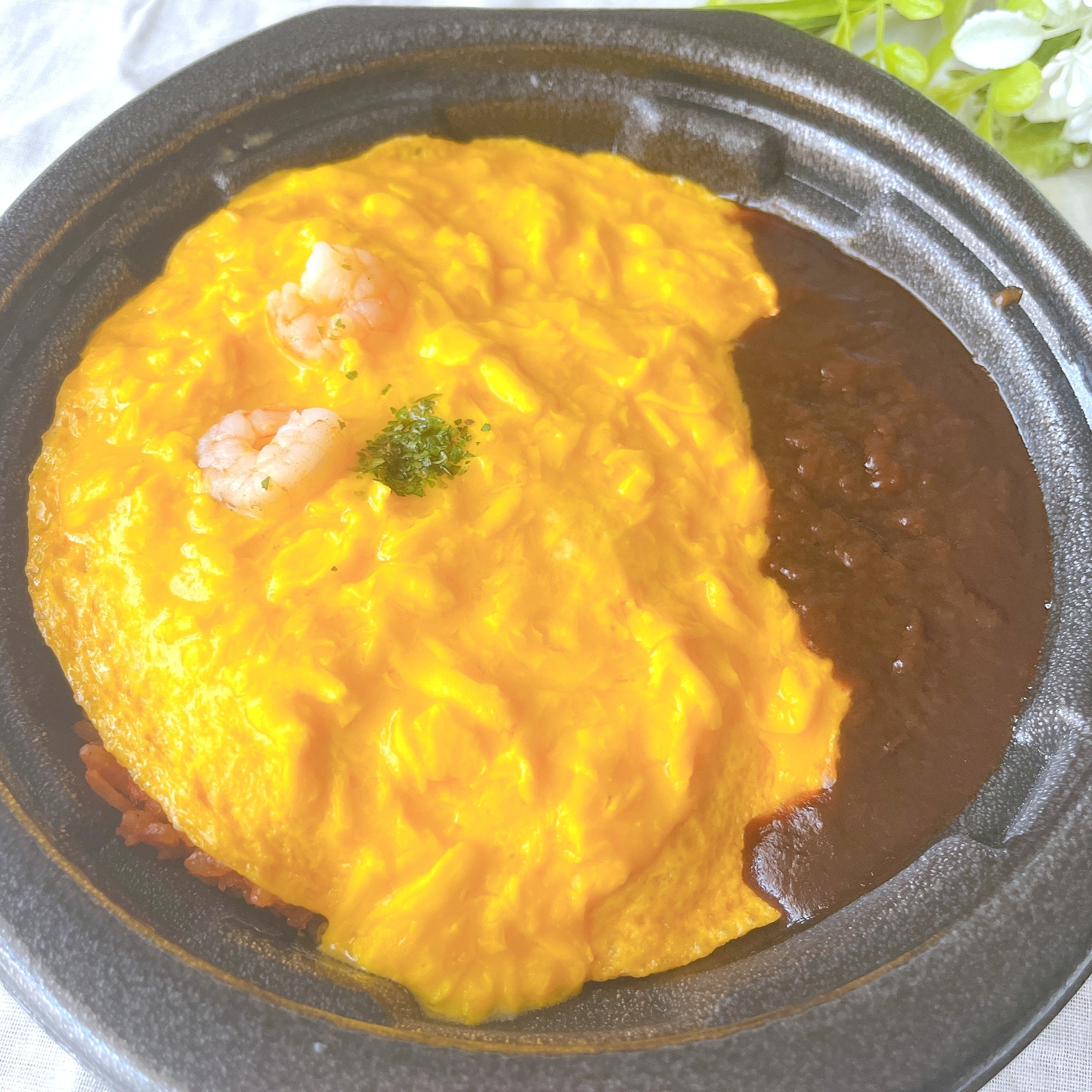 ローソンの「グリル満天星お墨付き オムライス」