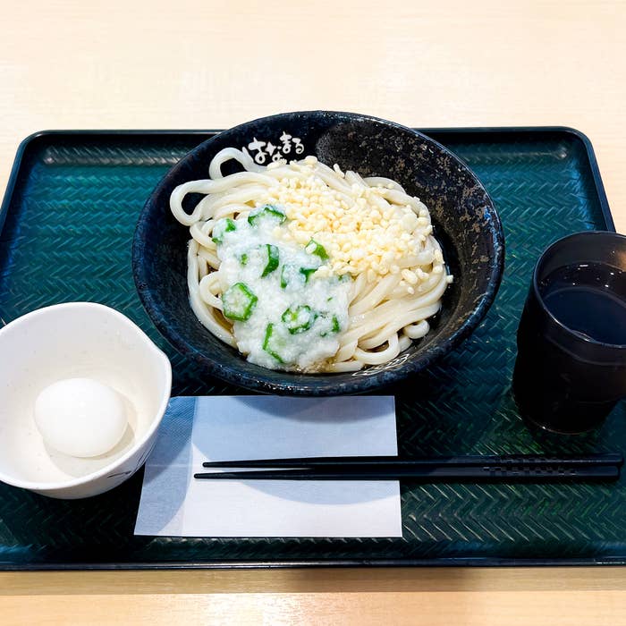 はなまるうどん「玉とろぶっかけ」