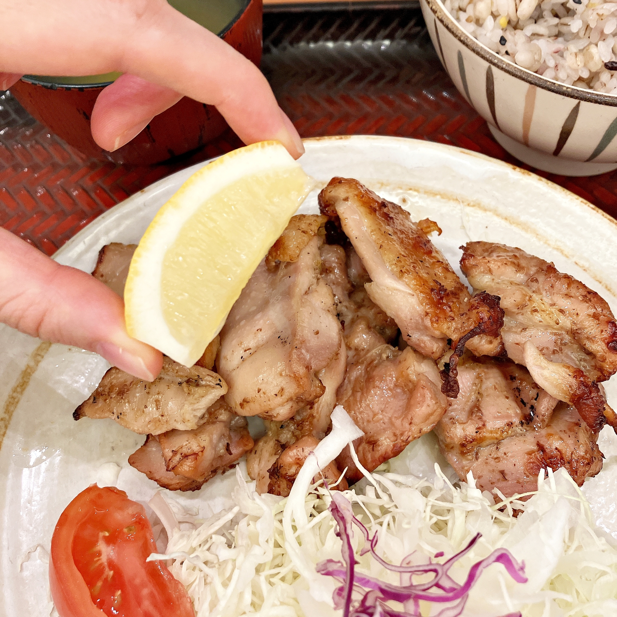 大戸屋の「もろみチキンの炭火焼き」