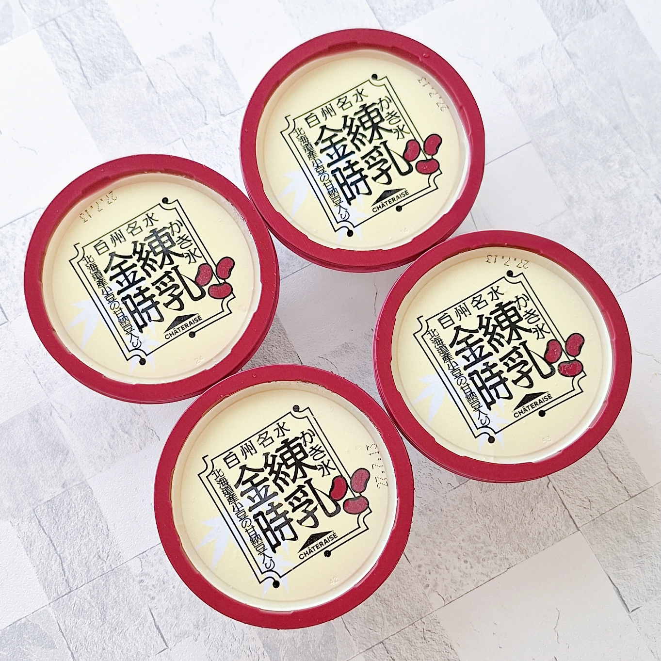 シャトレーゼ「白州名水かき氷 練乳金時 北海道産小豆の甘納豆入り 4個入」