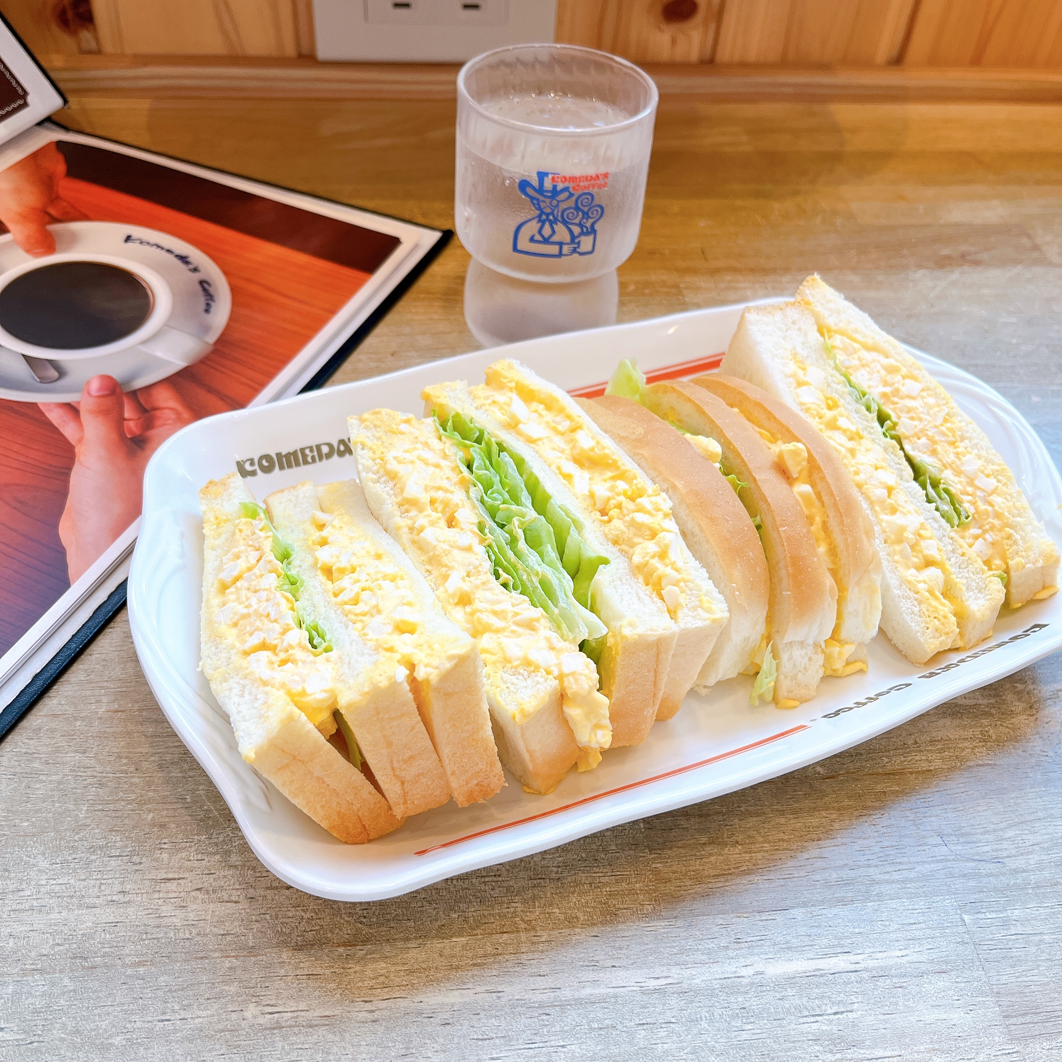 コメダ珈琲店の「エッグサンド」
