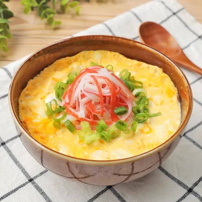 豆腐、卵、牛乳を混ぜてレンジでチンするだけで作れる「ミルク豆腐」