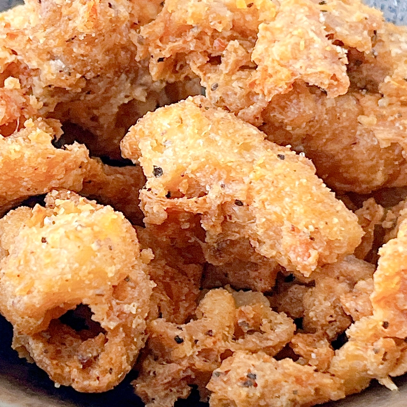セブン-イレブンの「チキチキボーンの鶏皮フライ スパイス 25g」