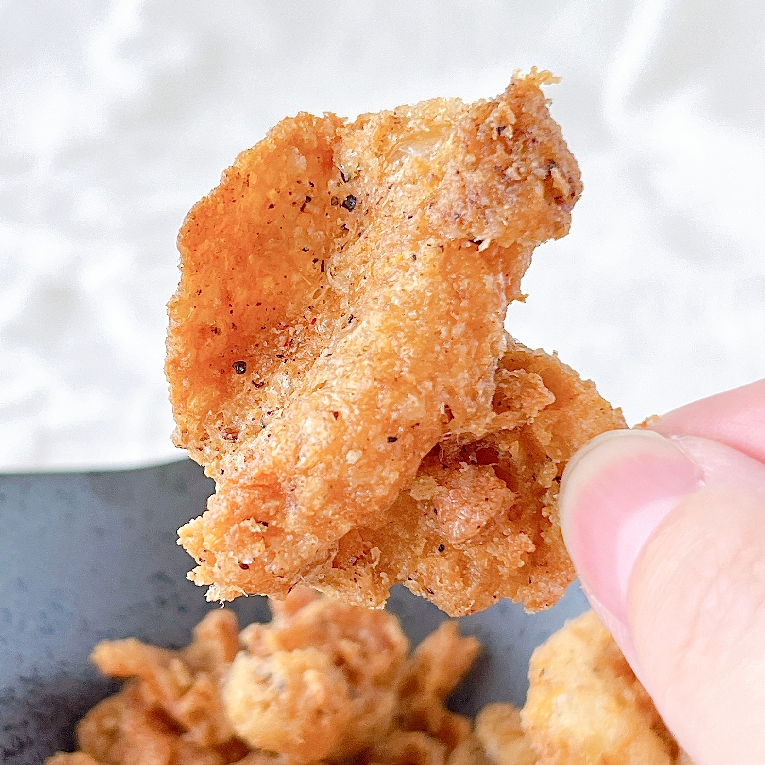 セブン-イレブンの「チキチキボーンの鶏皮フライ スパイス 25g」