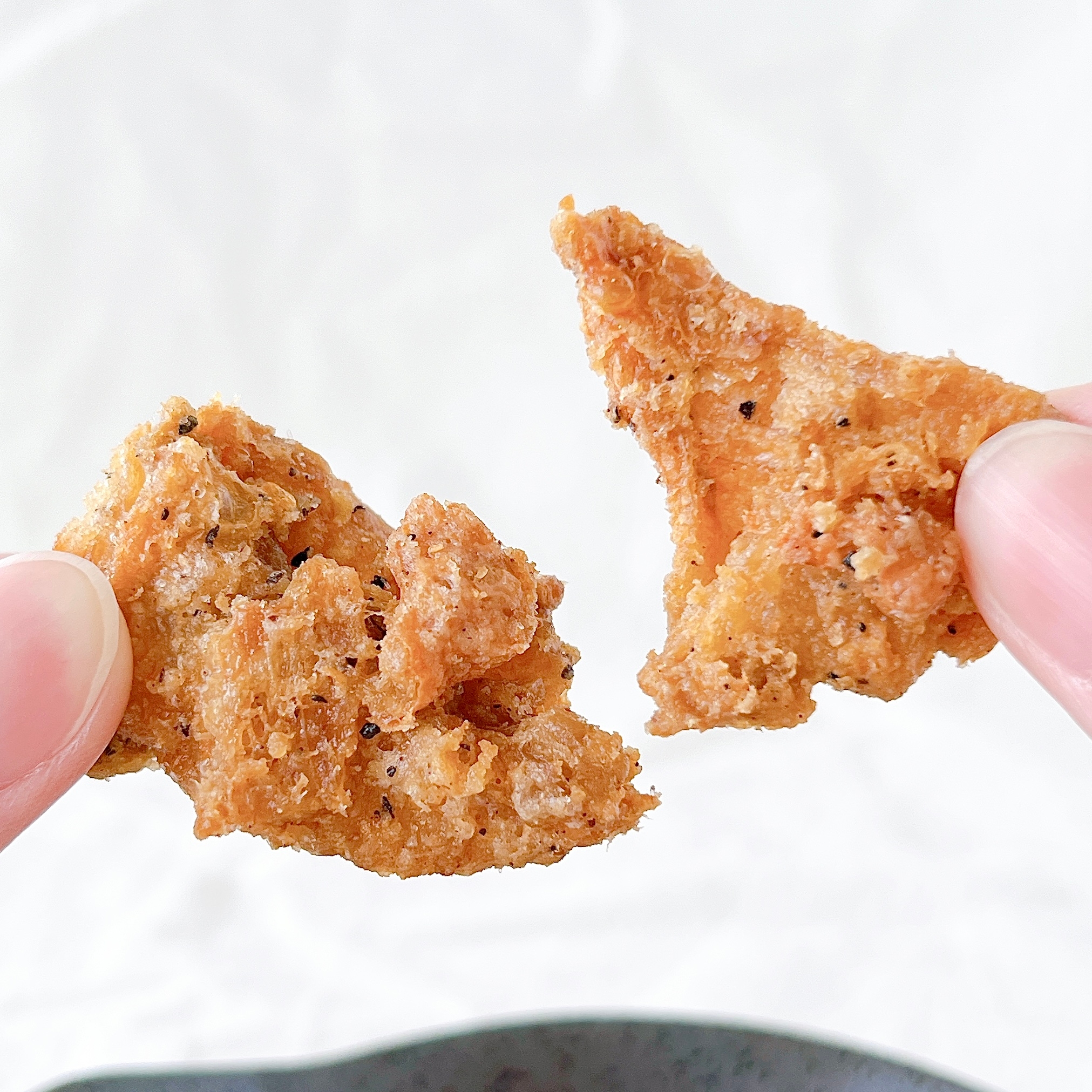 セブン-イレブンの「チキチキボーンの鶏皮フライ スパイス 25g」