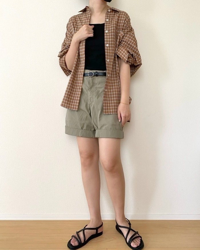 UNIQLO(ユニクロ)の「ドルマンスリーブチェックシャツ」