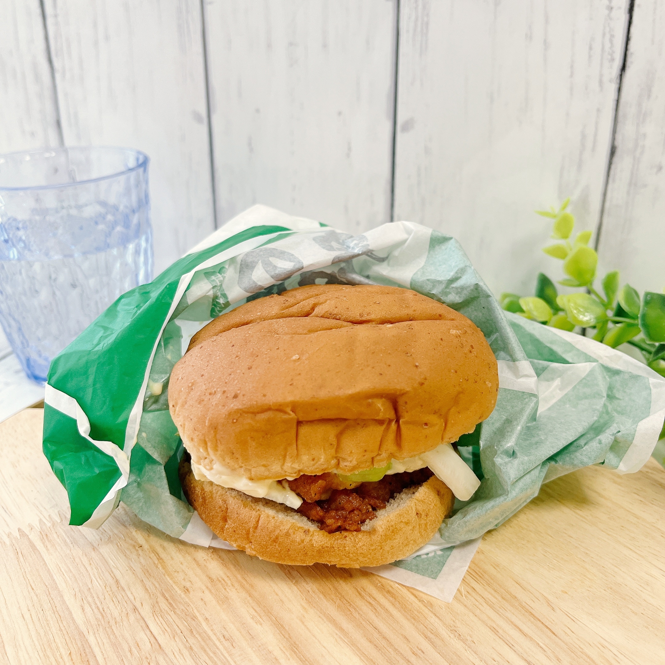 ケンタッキー新作】「最近食べたバーガーでNo.1」肉厚ジューシー
