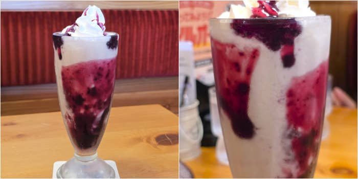 コメダ珈琲店「フラッペ ブルーベリーヨーグルト」