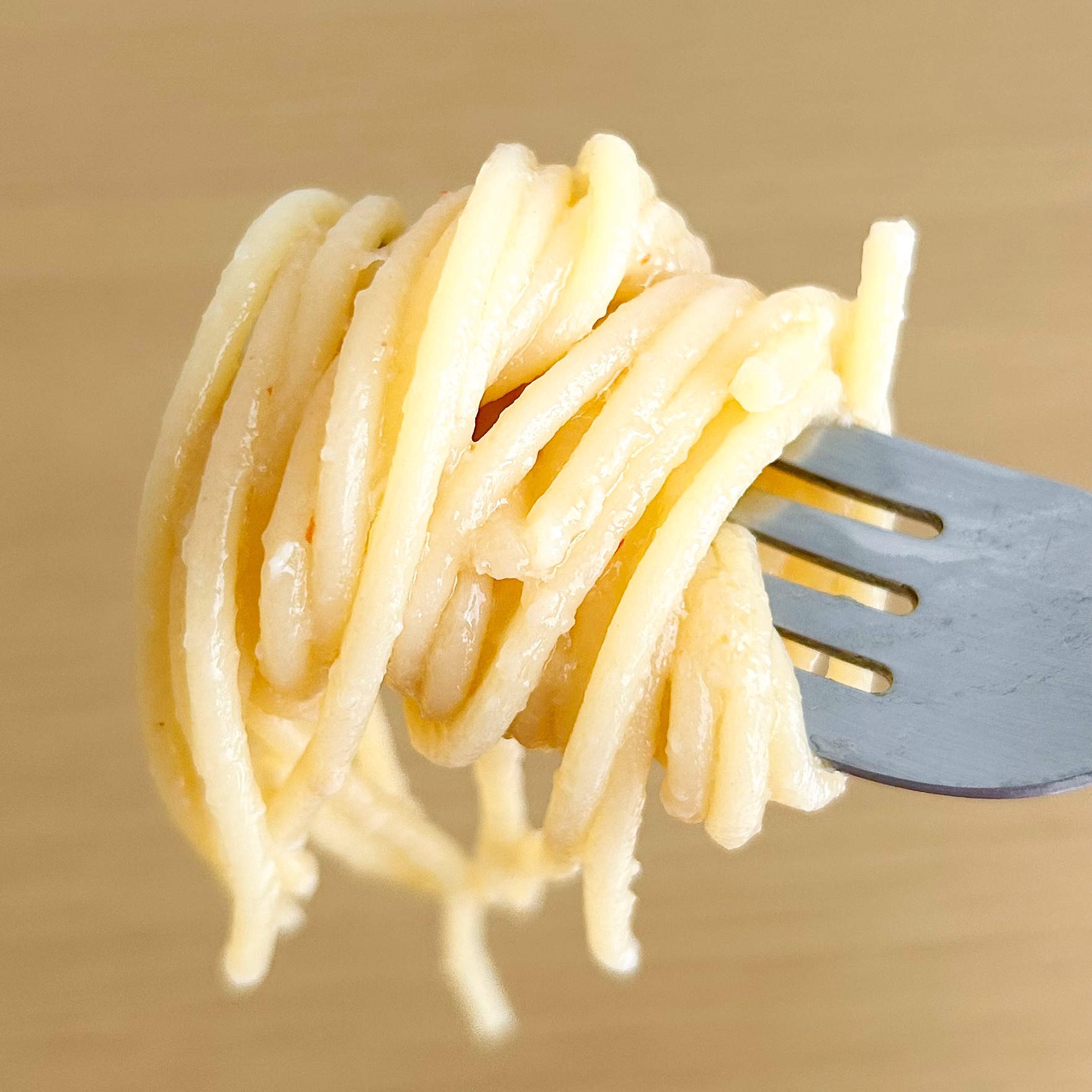 KALDI(カルディ)の「にんにくマシマシ! ペペロンチーノソース 140g」
