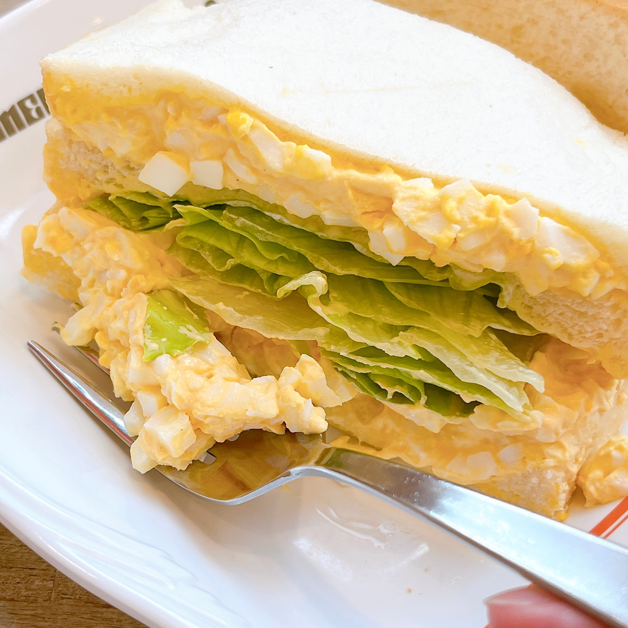 コメダ珈琲店の「エッグサンド」