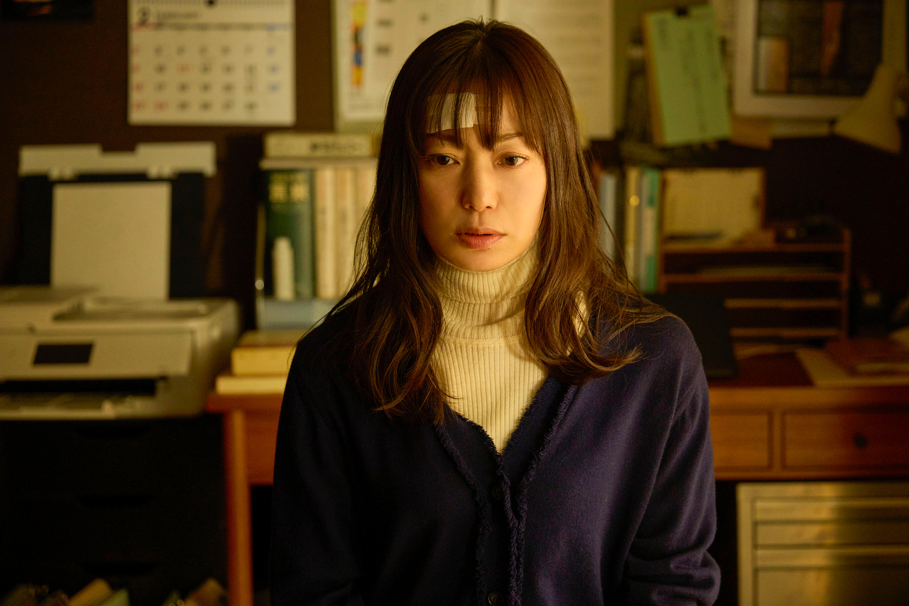 菅野さん演じる「瀬野千紘」 ©2025「近畿地方のある場所について」製作委員会