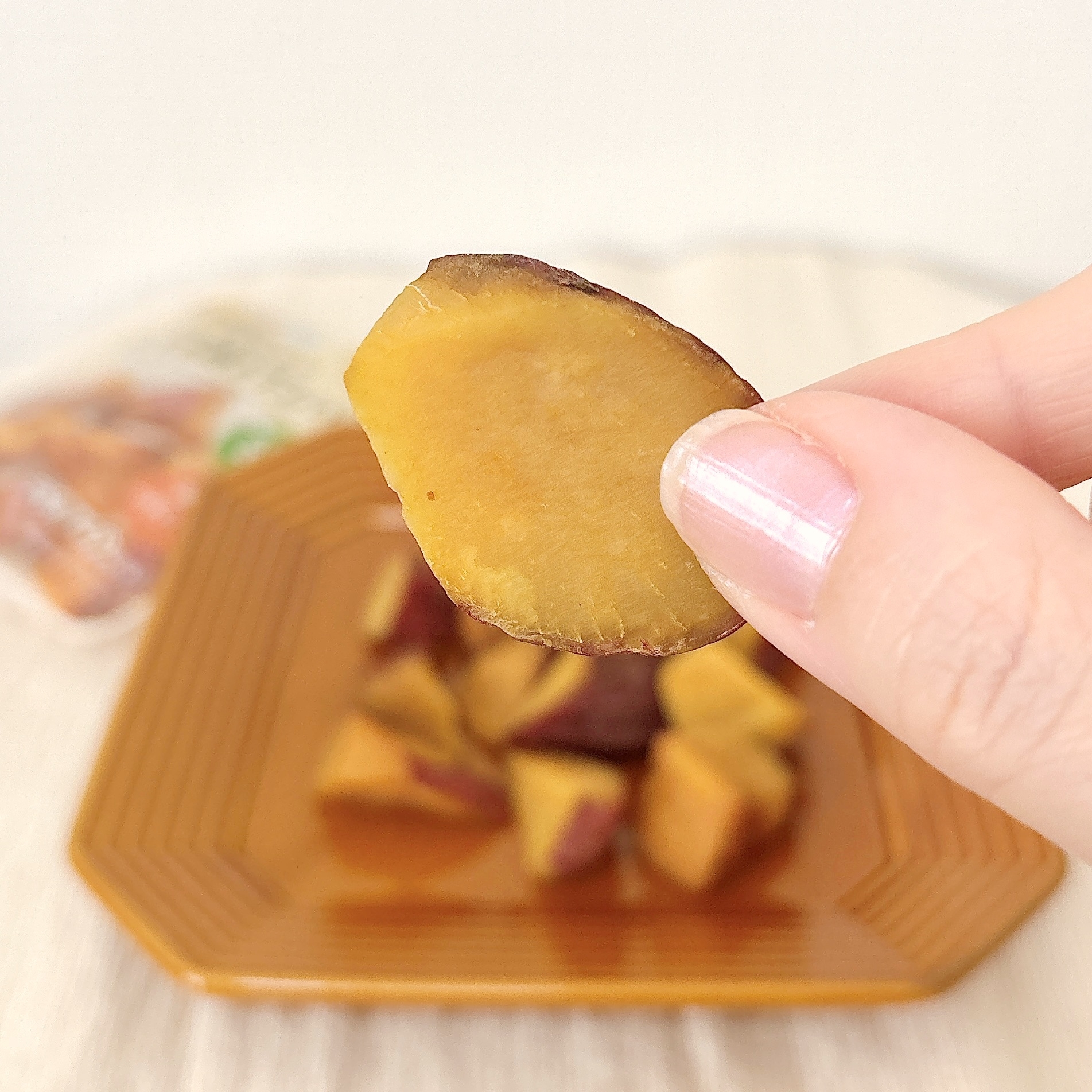 FamilyMart(ファミリーマート)「有機栽培のひとくち焼き干しいも」