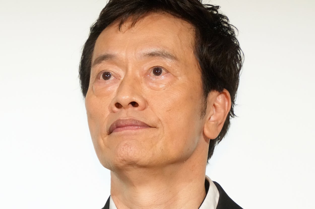 遠藤憲一さん(時事通信フォト)